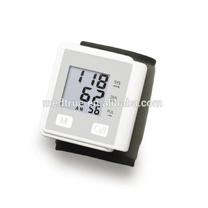 Ce/ISO 承認の医療用手首デジタル血圧計 (MT01036036)